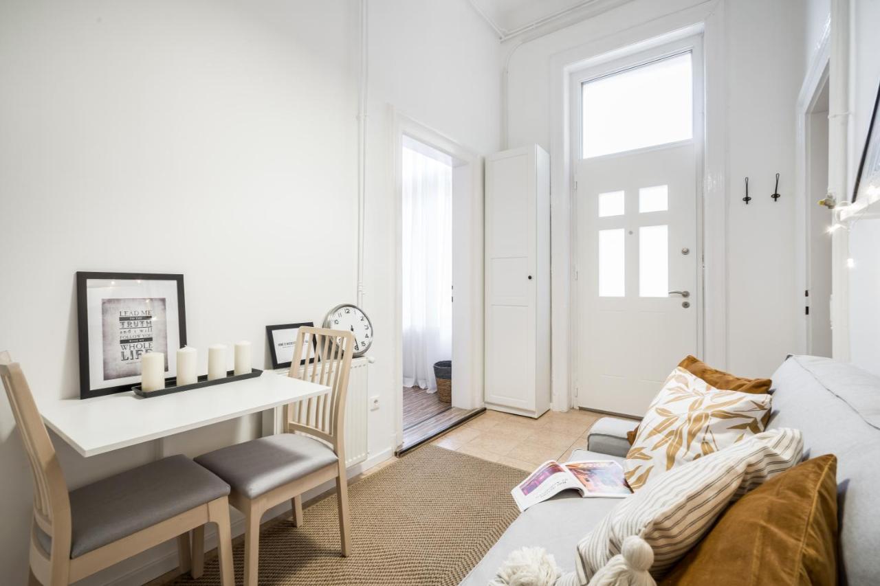 Bpr Delia'S Apartment Budapest Eksteriør bilde